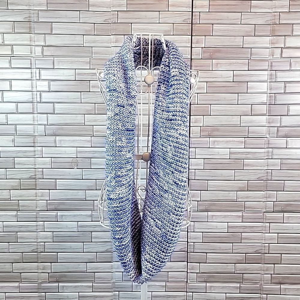 Scarf infinity by BP in a blue and white acrylic knit